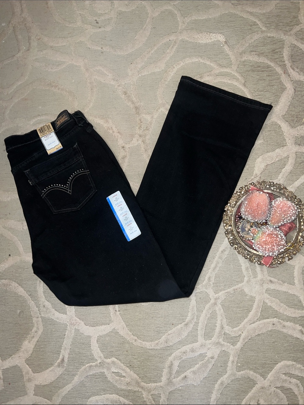 NWT🌷LEVI’S🌷Black 515 bootcut jeans